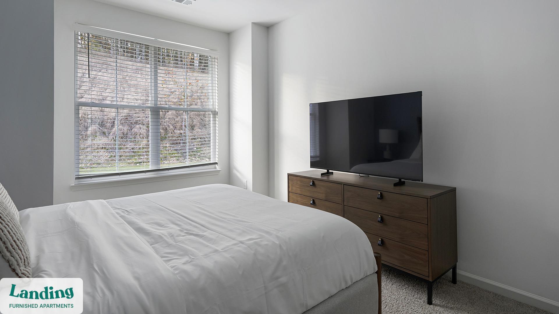 Building Photo - 2800 Milan Ct