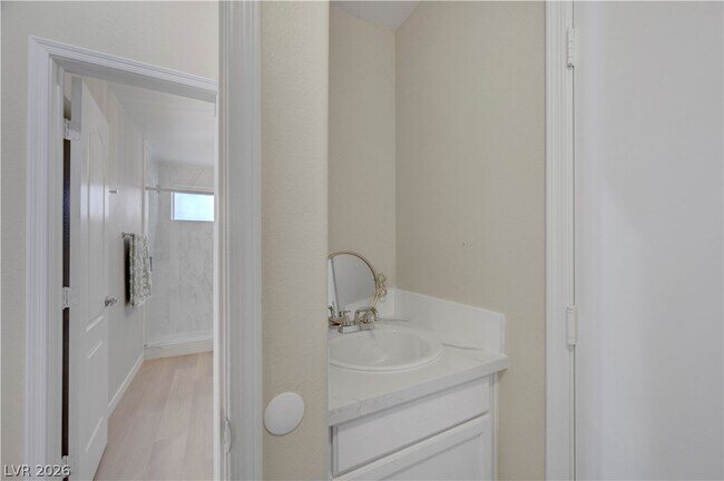 Building Photo - 2701 Copper Cove Dr