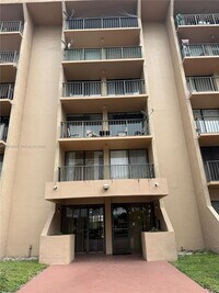 Building Photo - 16751 NE 9th Ave
