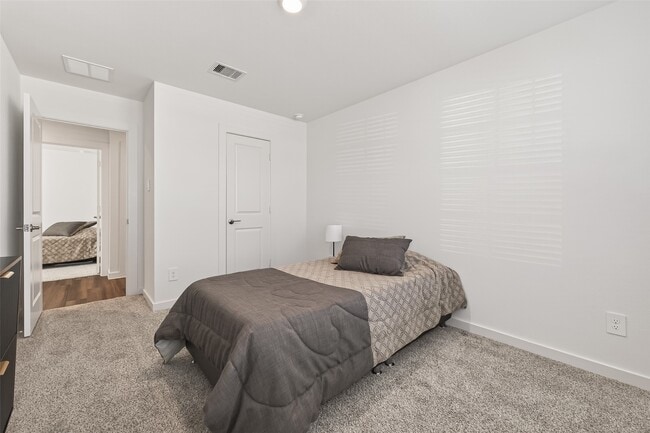 Building Photo - 31319 Kenswick Grove Ln