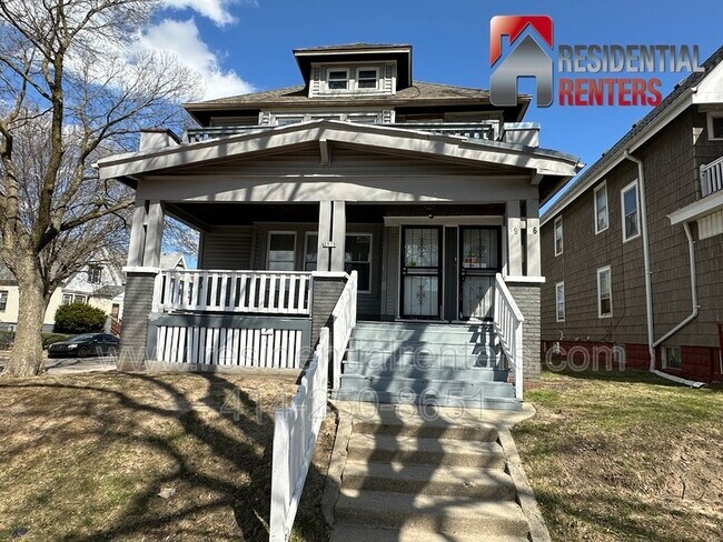 Primary Photo - 2976 N 26th St