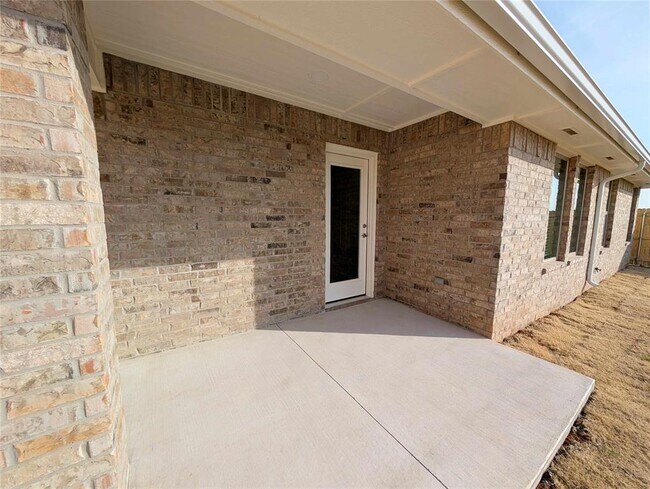 Building Photo - 2224 NW 170th St