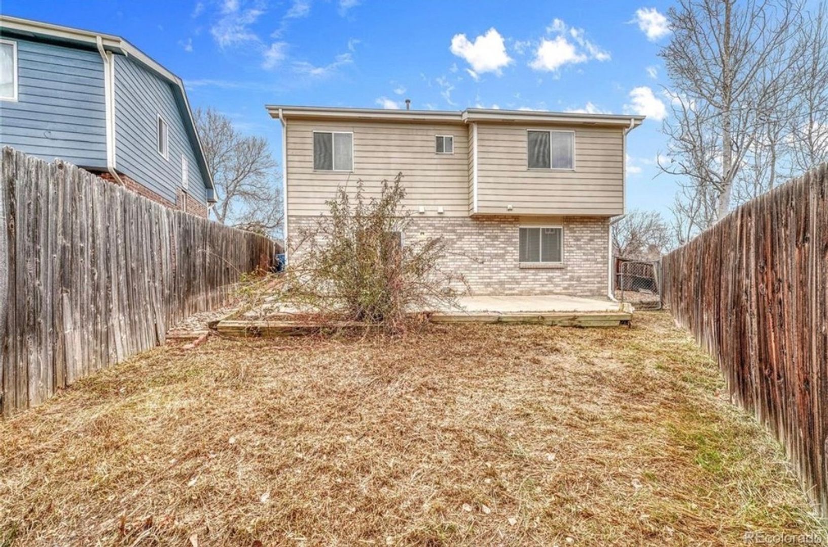 Building Photo - 4240 S Ireland St