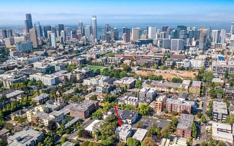 Building Photo - 1815 14th Ave