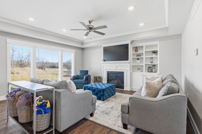 Building Photo - Stunning 6 Bed, 3 Bath Heritage Hills Home | 3-Car Garage | Walk-Out Basement