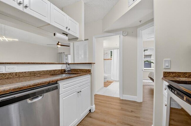 Building Photo - 3212 Tuscany Way
