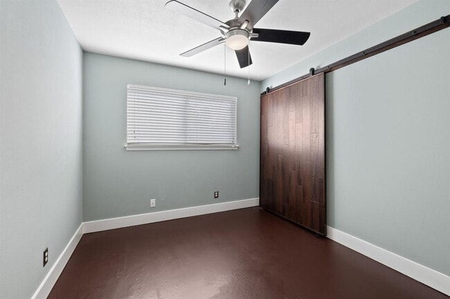 Building Photo - 3104 Candlelight Ct