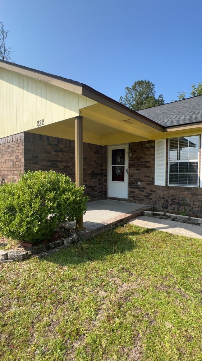 Building Photo - 822 Waterfield Dr