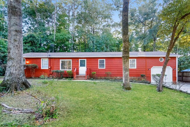 Primary Photo - 912 Burnt Pine Dr
