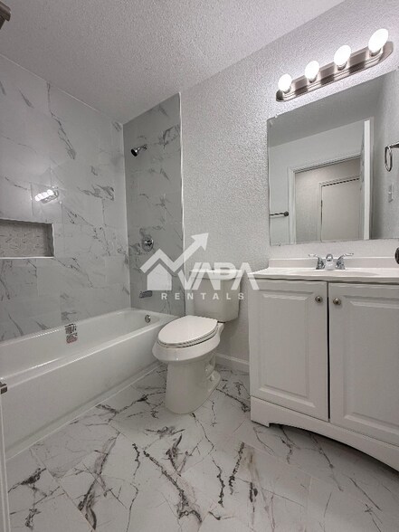 Building Photo - 5331 Beryl Cove