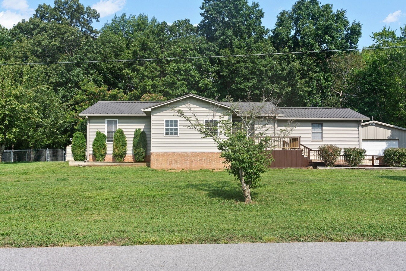 Front of property - 258 Barkley Cir