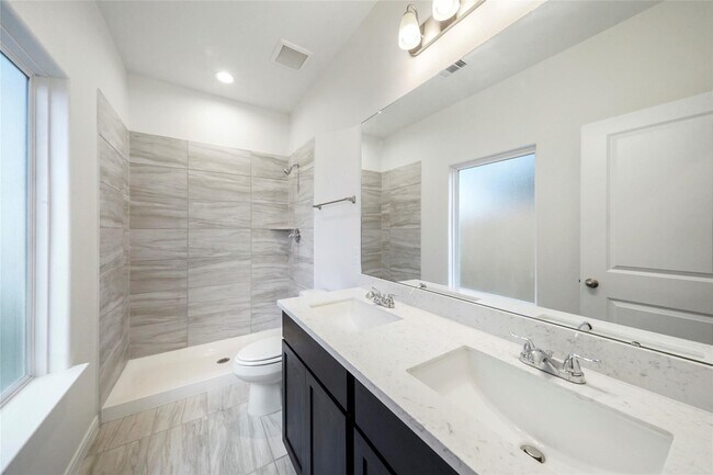Building Photo - 11703 Eclipse Dr