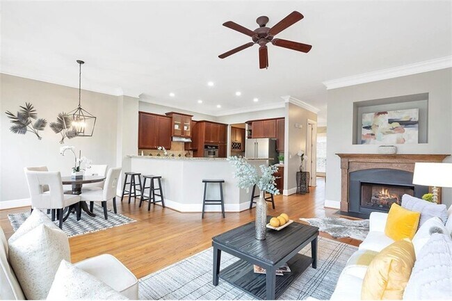 Building Photo - 5408 Glenridge Cove NE