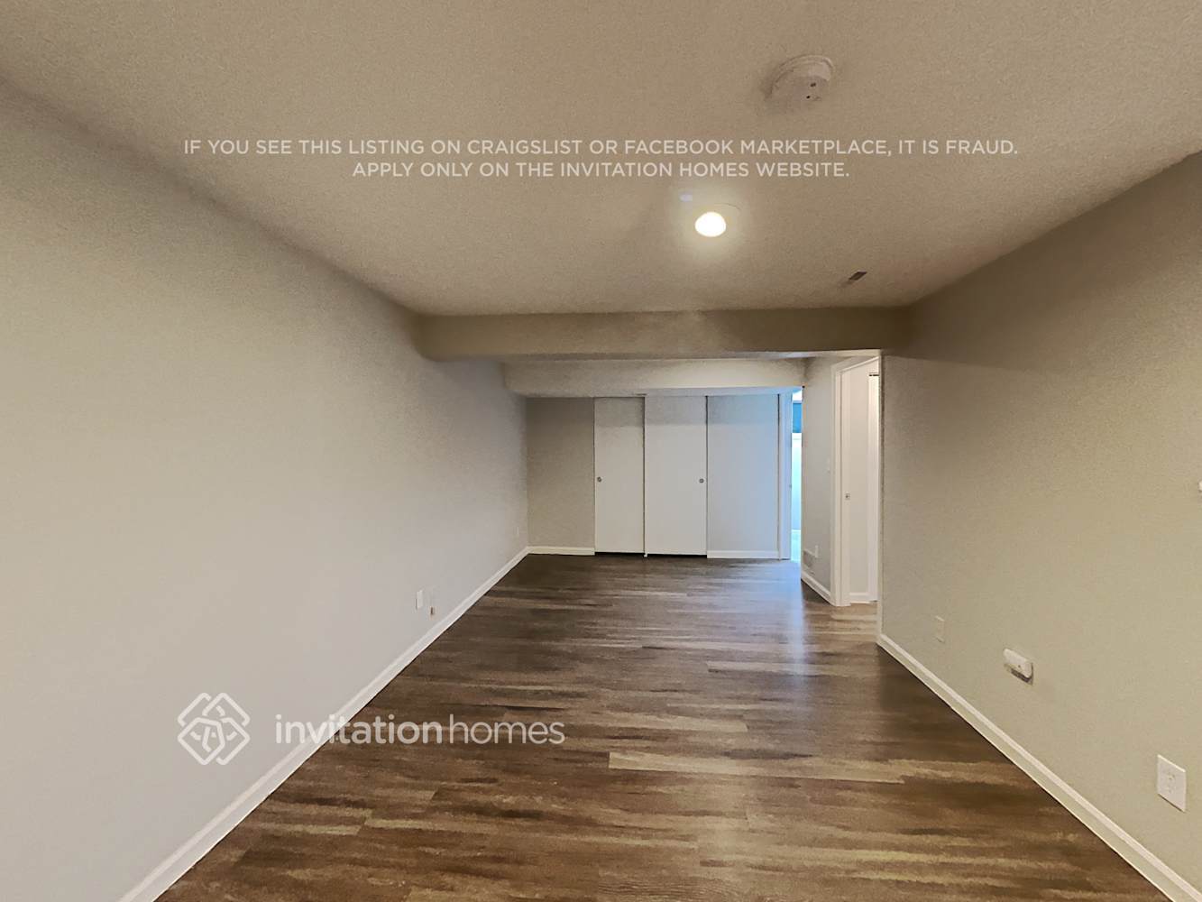 Building Photo - 18274 E Bellewood Dr