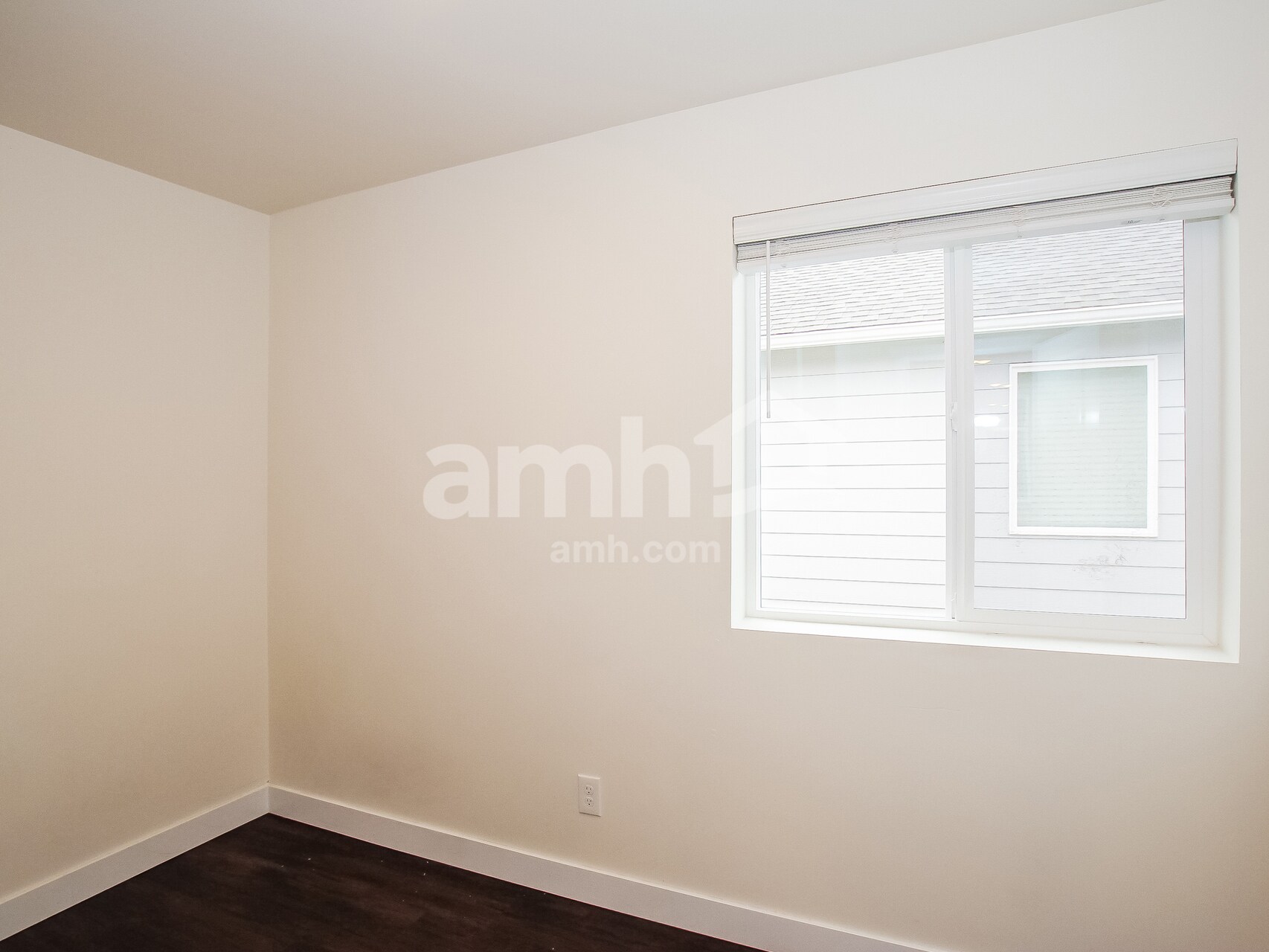 Building Photo - 7724 Verona Lp SW