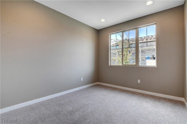 Building Photo - 10936 Free Flow Pl