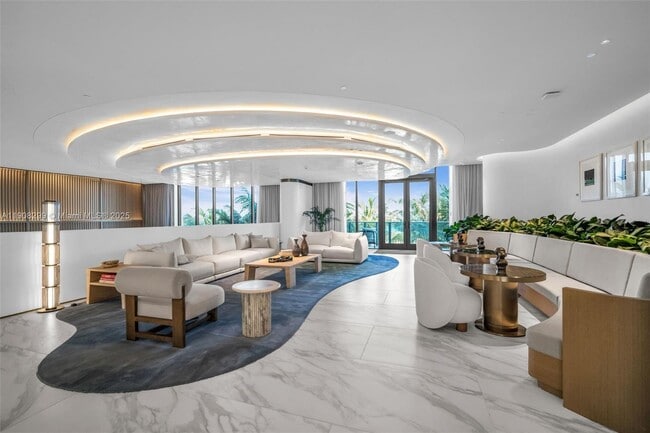 Building Photo - 900 N Ocean Blvd