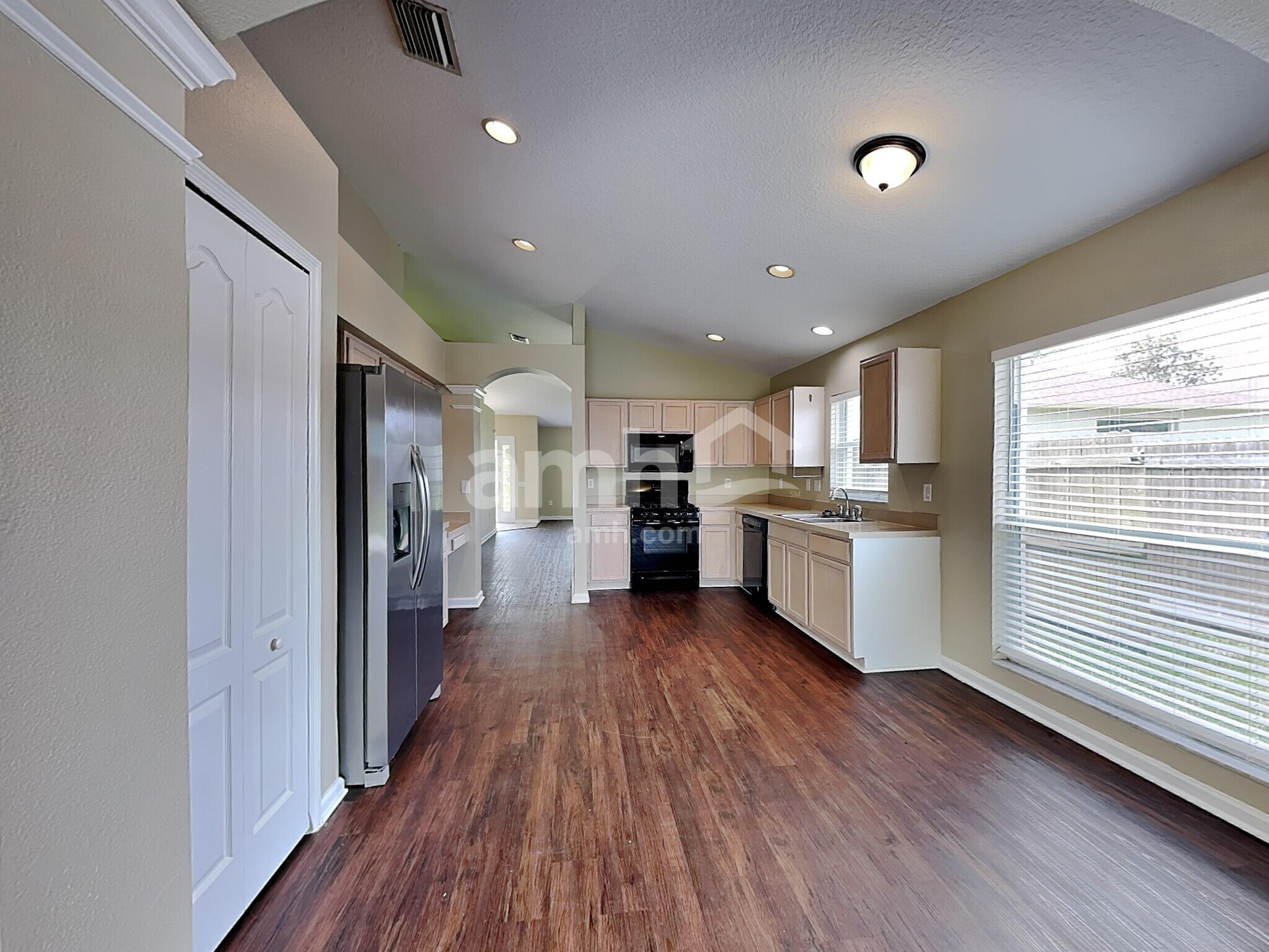 Building Photo - 30839 St Vincent Ct