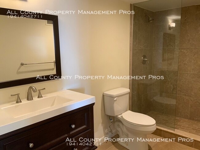 Building Photo - DOWNTOWN PENTHOUSE CONDO WITH CITY VIEW