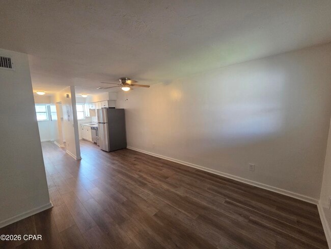 Building Photo - 6329 Omoko St