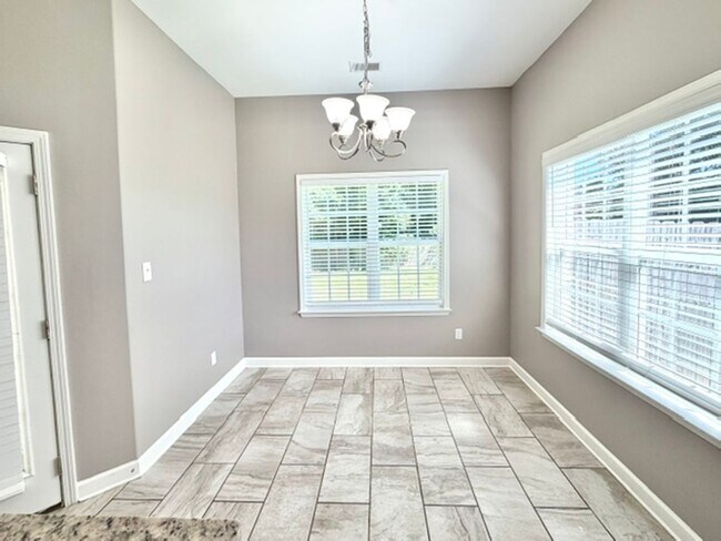 Building Photo - 8636 Birnham Cove