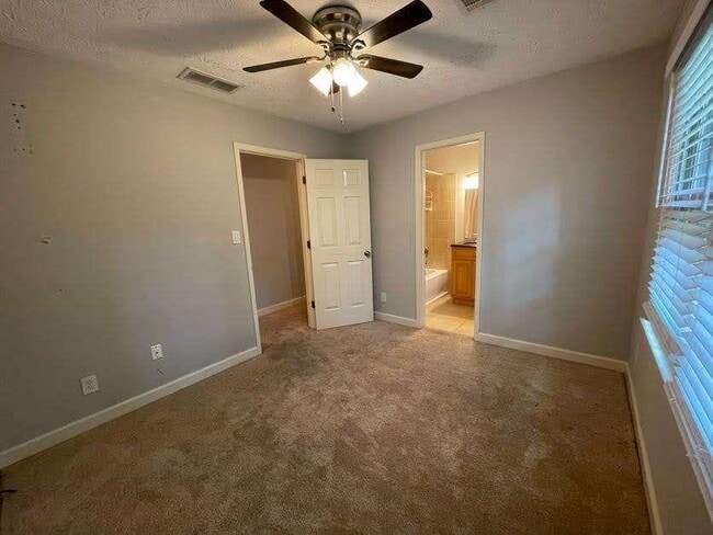 Building Photo - 6134 Millstone Run