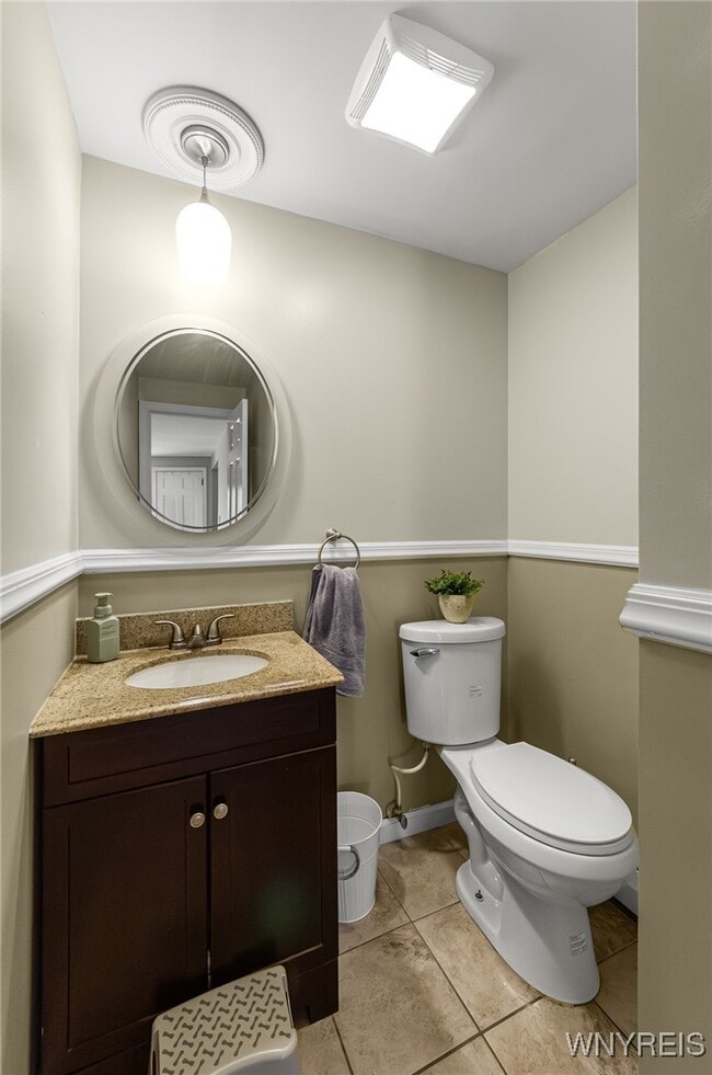 Building Photo - 79 Hemlock Dr