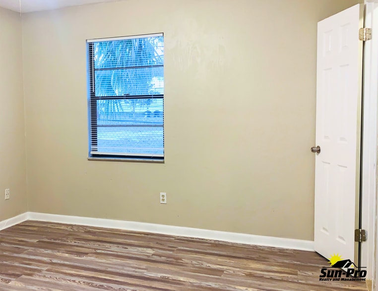 Building Photo - 957 Glenwood St