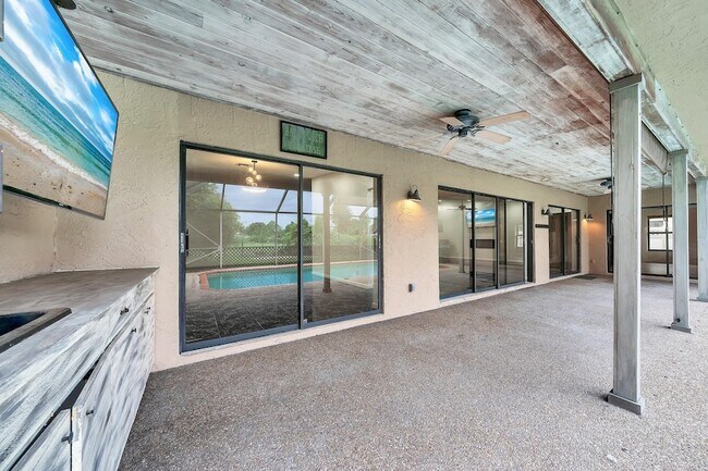 Building Photo - 303 NW 105th Terrace