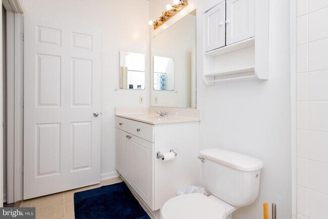 Building Photo - 11373 Aristotle Dr