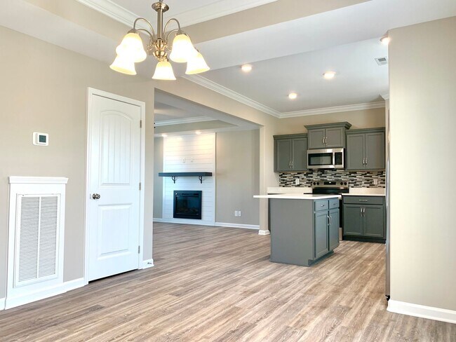 Building Photo - 448 Ayden Ln