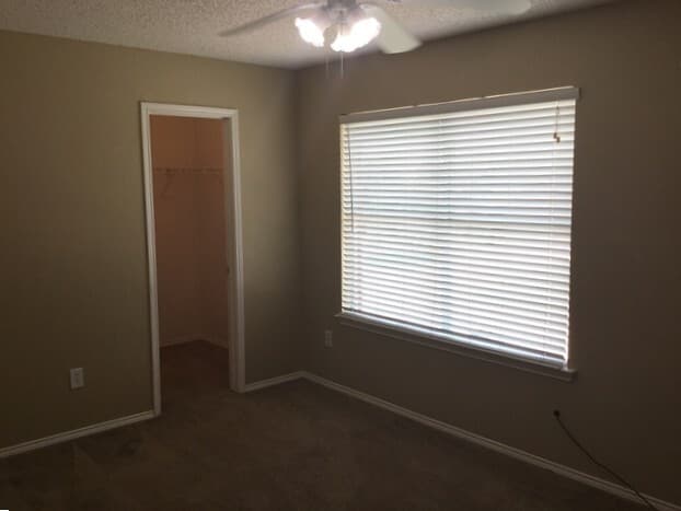 Building Photo - 214 Gayleh Ln