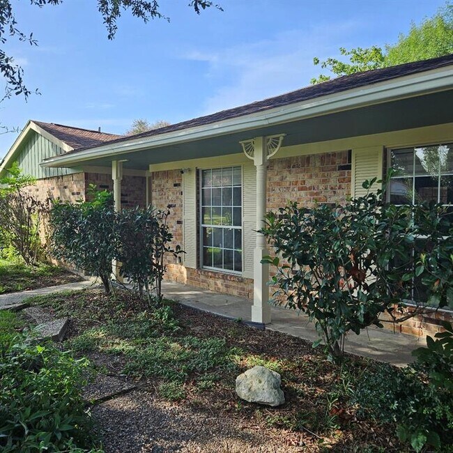 Building Photo - 11307 Sageheather Dr