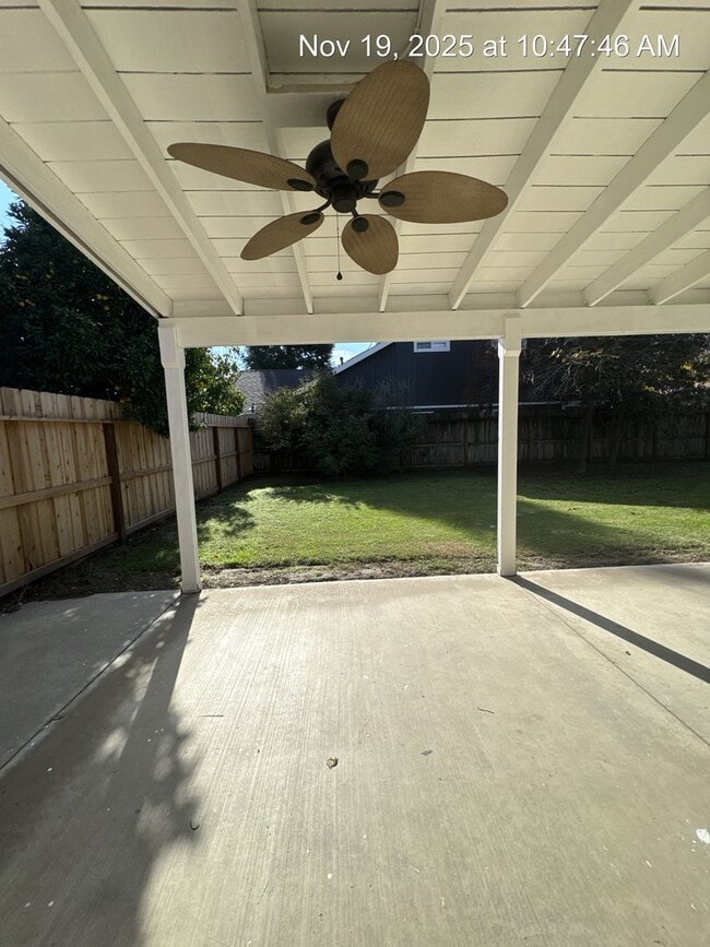 Building Photo - Coming soon! 3 Bedroom Home in North West Visalia!