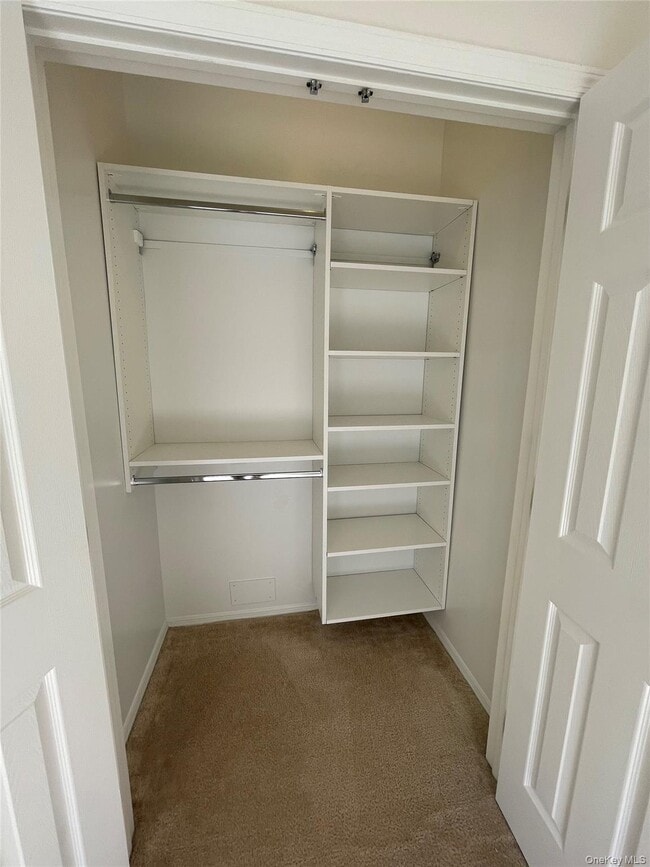 Building Photo - 75 Jacqueline Way