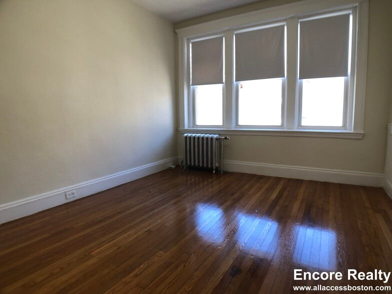 Building Photo - 1171 Boylston St