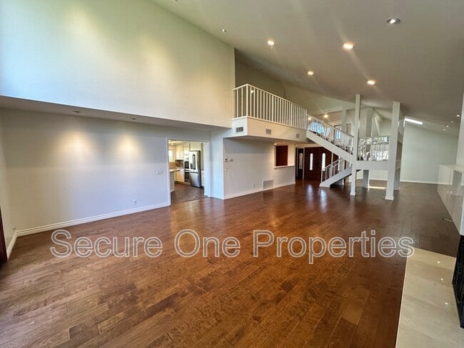 Building Photo - 1415 Redsail Cir