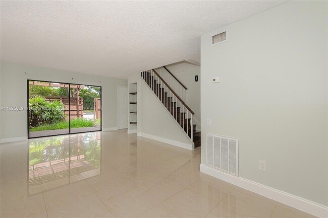 Building Photo - 6455 SW 116th Pl