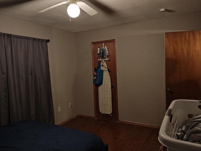 Building Photo - 71 Valleyview Rd