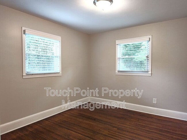 Building Photo - 1100 Norland Rd