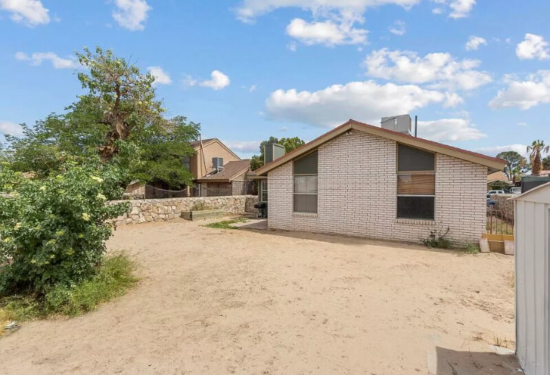 Building Photo - 11821 Frank Shorter Ln