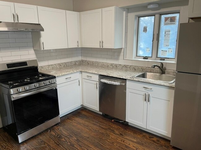 Building Photo - 118 Linderman Ave