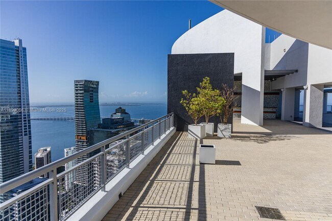 Building Photo - 60 SW 13th St