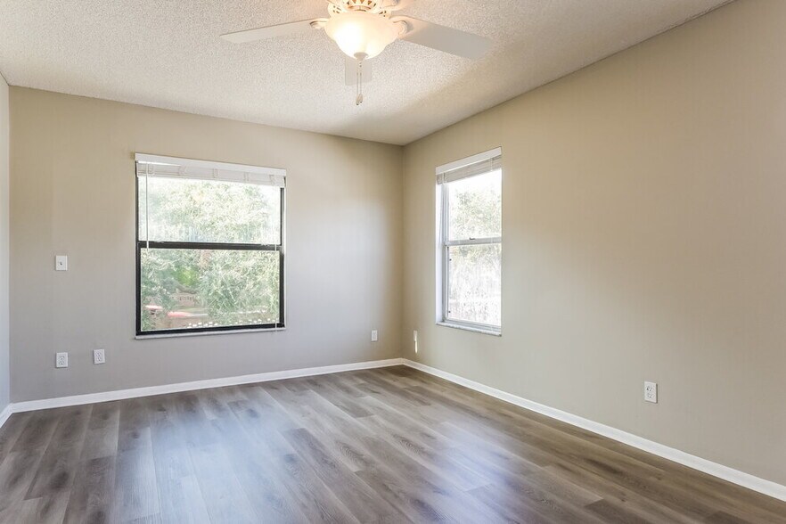 Building Photo - 1035 Olliff Way