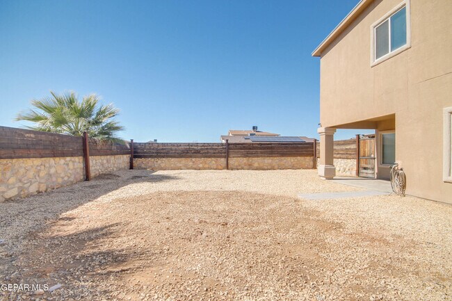 Building Photo - 14600 Christian Castle