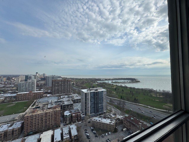 Building Photo - 655 W Irving Park Rd