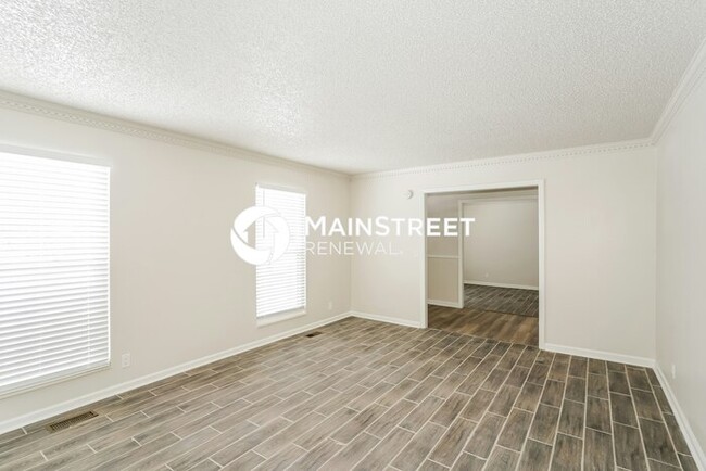 Building Photo - 3804 Hillshire Dr