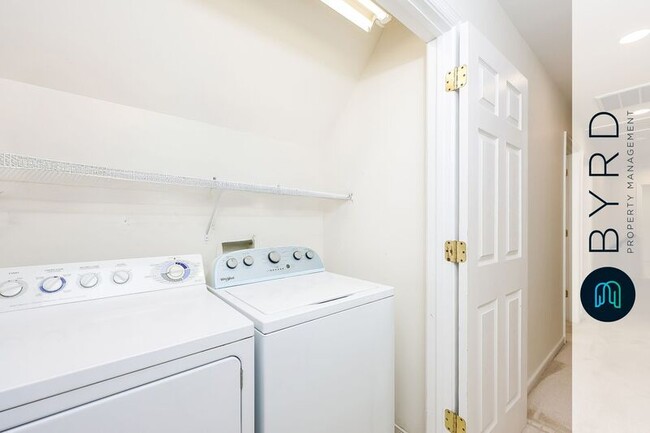 Building Photo - 12412 Cameron Bridge Pl