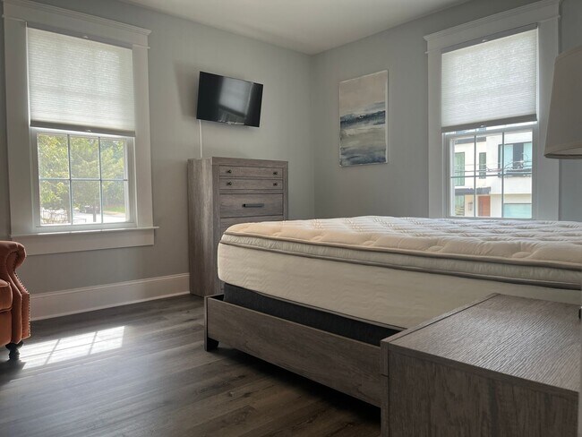 Building Photo - Gorgeous Brand New 3/2 Move In Ready Now!