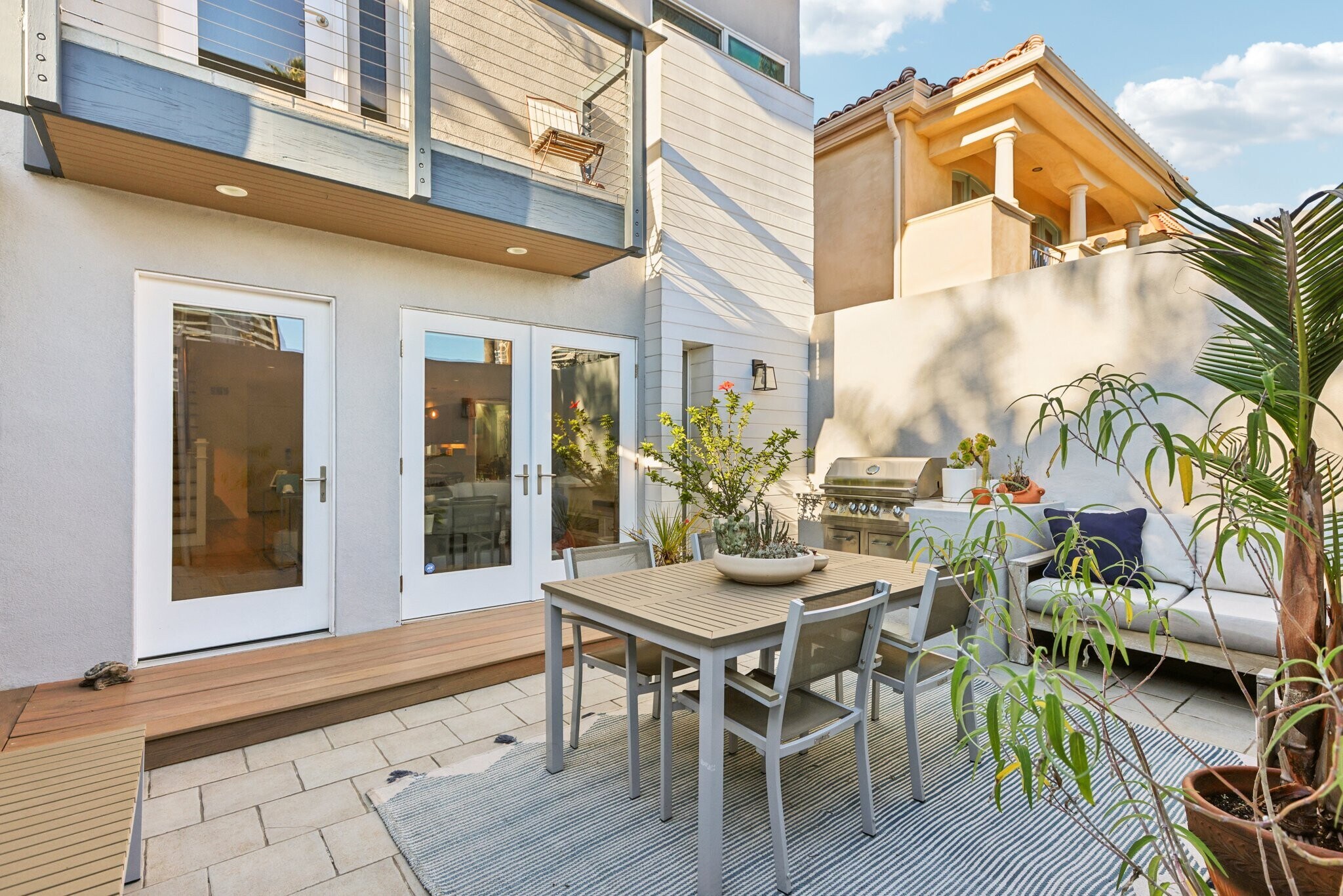 Building Photo - 665 Washington Blvd